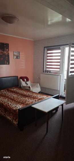 Apartament cu 2 camere decomandat în Griviței