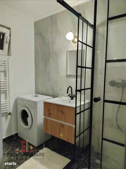Apartament cu 3 camere decomandat în Vulcan