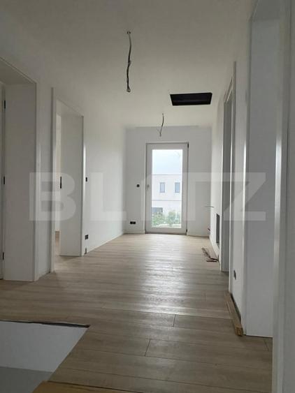 Casă individuală cu 5 camere cu Teren 963 Mp în Bosanci