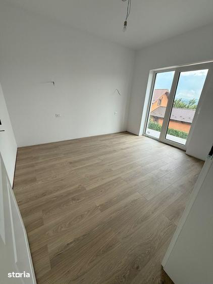 Casă cu 4 camere cu Teren 420 Mp în Cug
