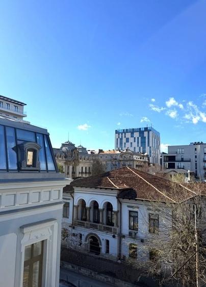 Birou, de 1,100 mp, în Calea Victoriei