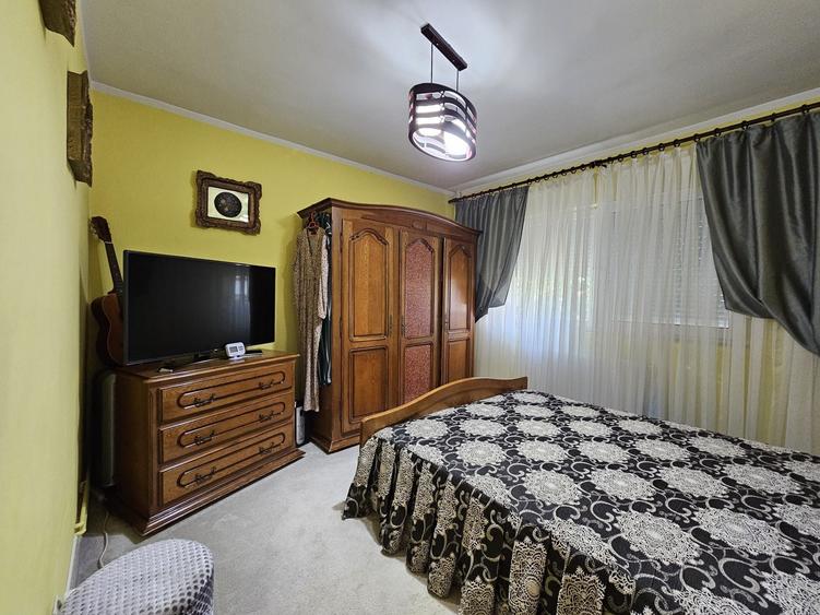 Apartament cu 2 camere decomandat în Micălaca