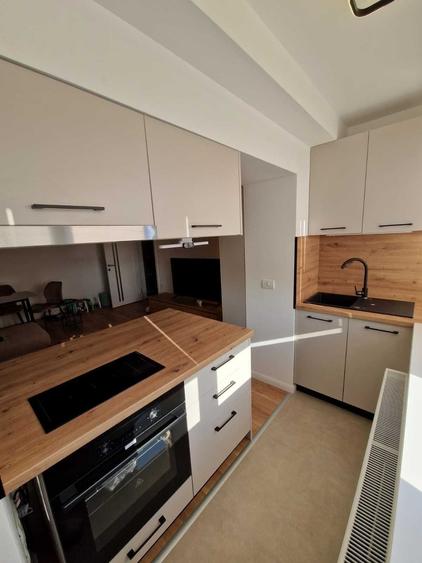 proprietar inchiriez Apartament 3 camere - renovat prima inchiriere - zona Faleza Nord, Santa Maria Bay - 1