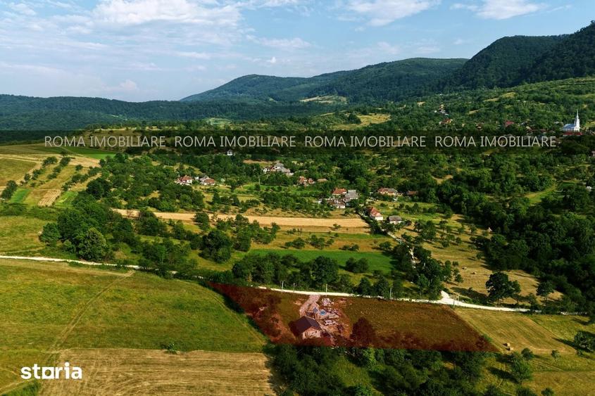 Casă cu 2 camere cu Teren 3900 Mp în Cernești