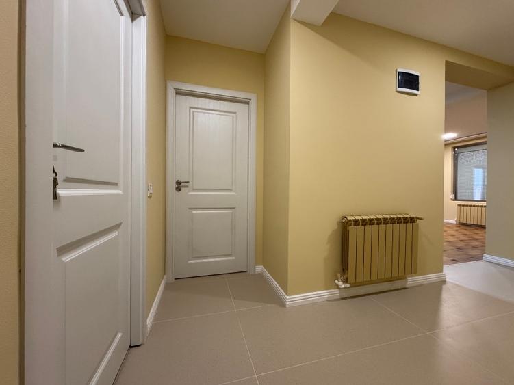 Apartament cu 2 camere decomandat, mobilat în Hințești