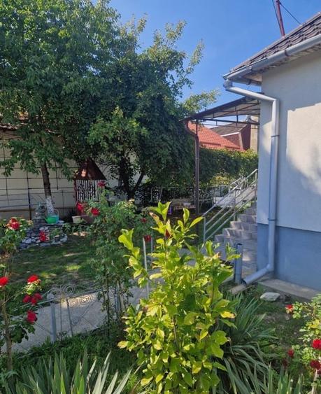 Casă individuală cu 2 camere cu Canalizare în Beclean