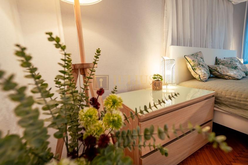 Apartament cu 2 camere semidecomandat, mobilat în Central