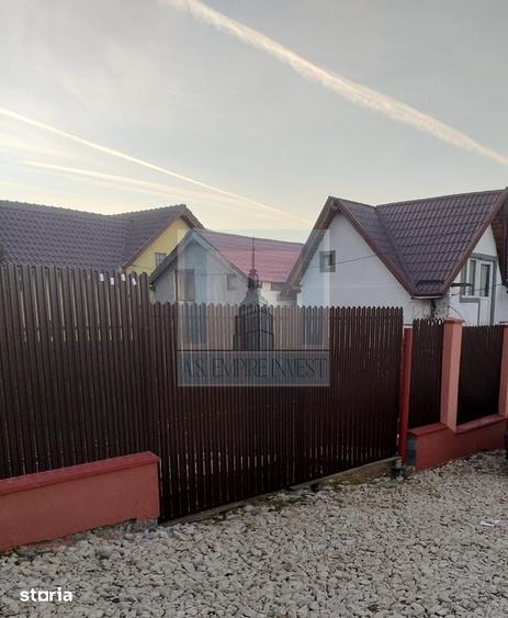 Casă cu 7 camere cu Teren 550 Mp în Bunloc