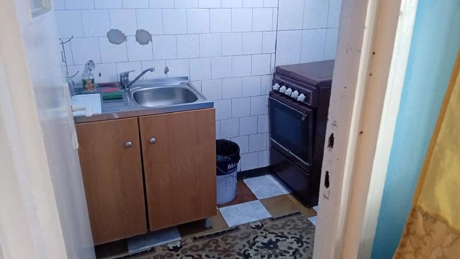 Garsonieră decomandată în Exterior Vest