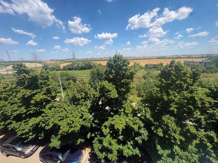 Garsonieră decomandată în Jilava