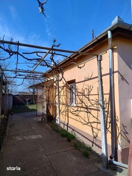 Casă cu 2 camere cu Teren 104 Mp în Zădăreni
