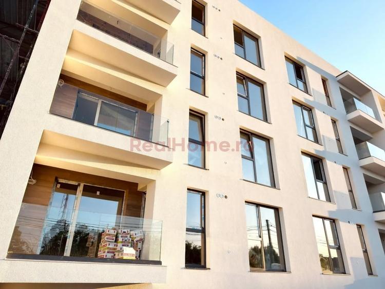 Apartament cu 3 camere decomandat în 1 Decembrie 1918