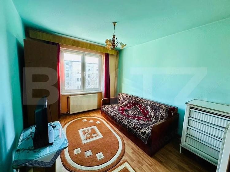 Apartament cu 3 camere decomandat în Unirii