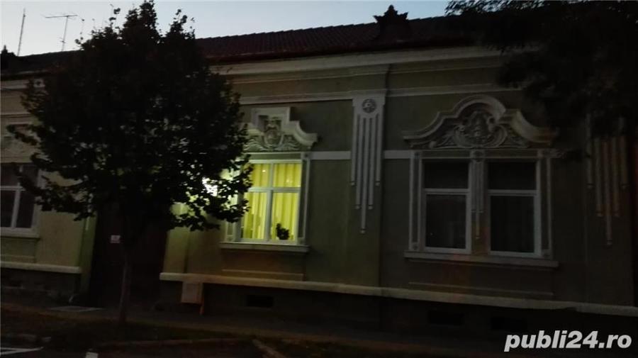 Casă cu 5 camere cu Teren 1000 Mp în Făgăraș