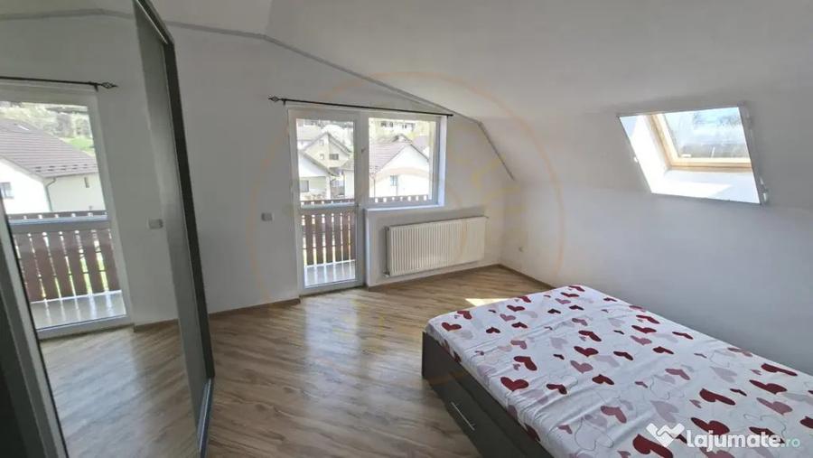 Apartament cu 3 camere decomandat în Ștefănești