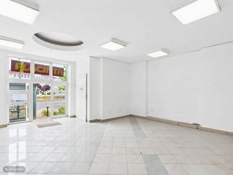 Spațiu comercial, de 80 mp, în Decebal