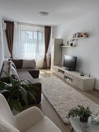Apartament cu 2 camere decomandat în Prelungirea Ghencea