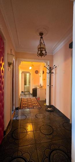 Apartament cu 3 camere decomandat, mobilat în Km 4-5