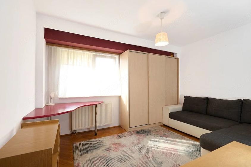 Apartament cu 3 camere decomandat în Ultracentral
