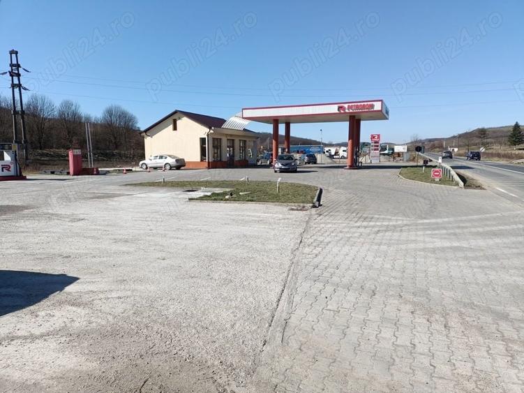 Spațiu comercial, de 4,600 mp, în Central