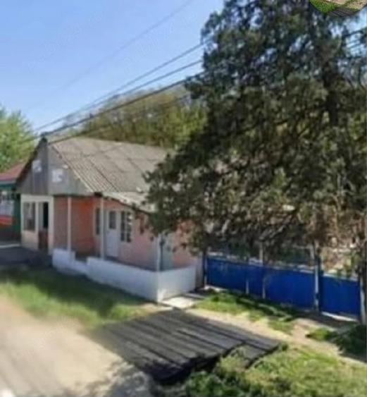 Casă cu Teren 570 Mp în Central