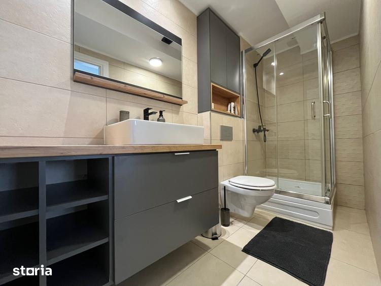 Apartament cu 4 camere decomandat în Ștefăneștii de Jos