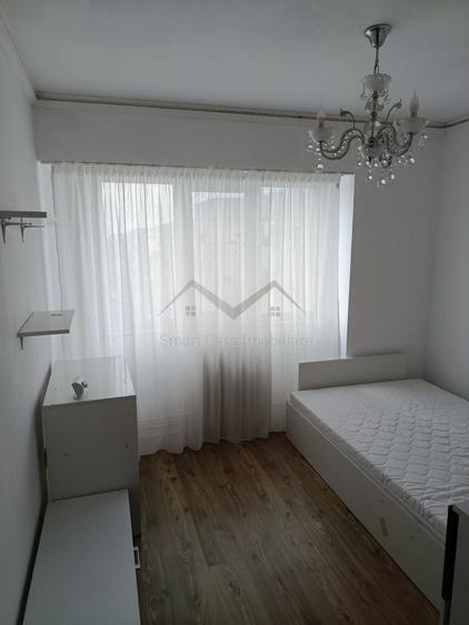 Apartament cu 3 camere decomandat în Bd. Independenței