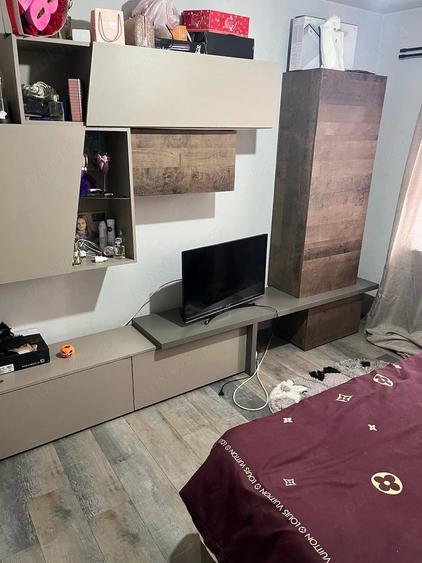 Apartament cu 2 camere decomandat în Petros