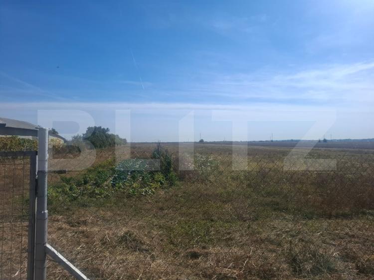 Teren Construcții intravilan de 19240 mp, în Dragomirești