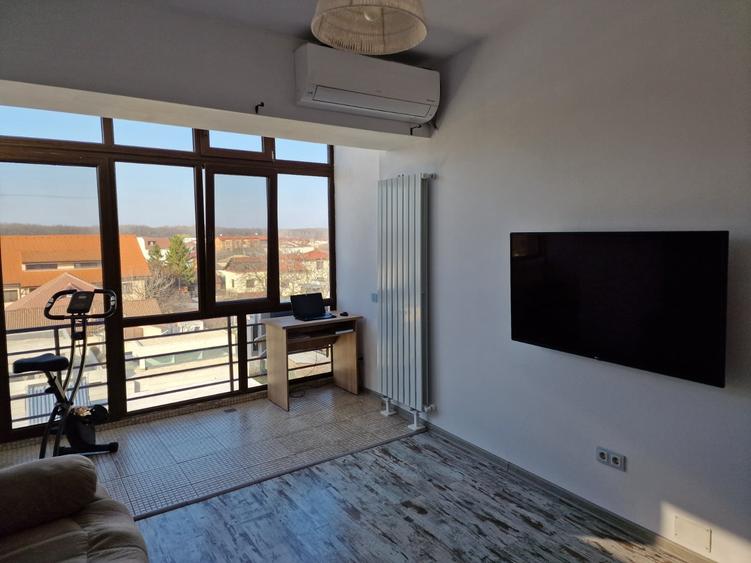 Apartament cu 2 camere decomandat în Sisești