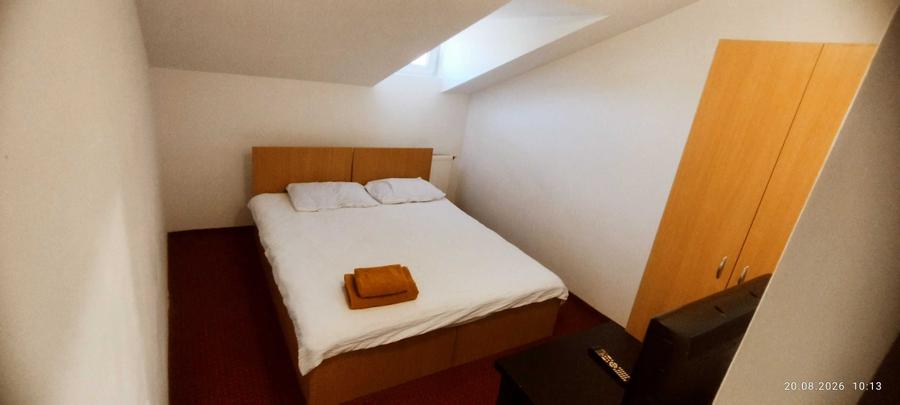 Casă cu 2 camere în Micro 3