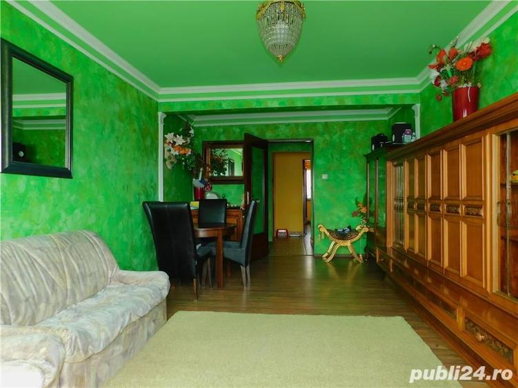 Apartament cu 3 camere decomandat în Făgăraș