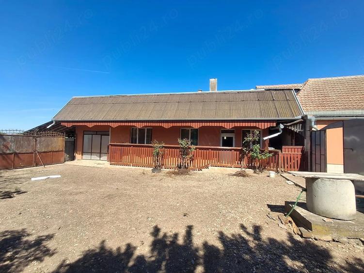 Casă cu 3 camere cu Teren 1461 Mp în Tărian
