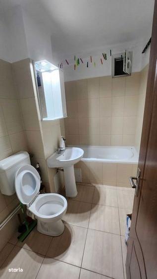 Inchiriez apartament 2 camere - 2