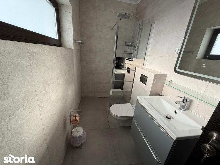 Casă cu 4 camere cu Teren 300 Mp în Ghencea