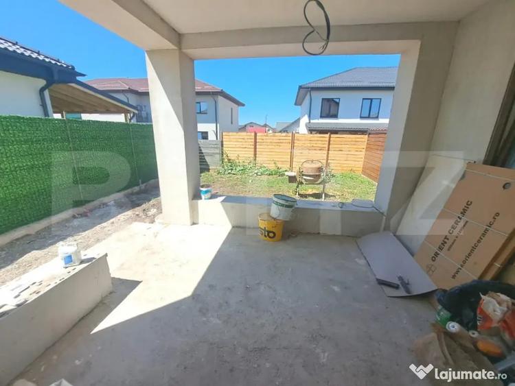Casă cu 4 camere cu Teren 250 Mp în Tărlungeni