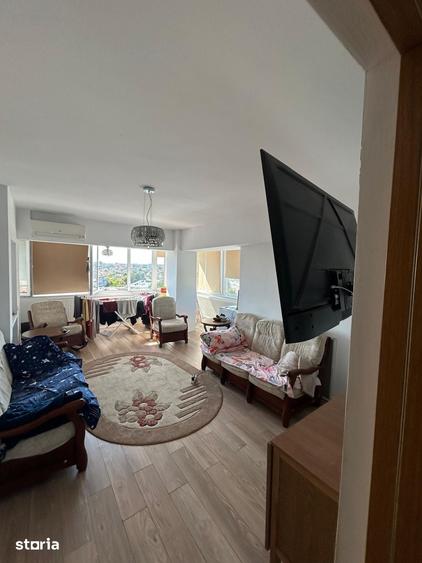 Apartament cu 3 camere în Coiciu