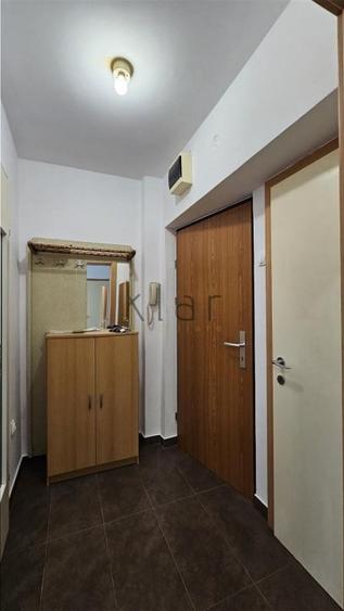 Apartament cu 2 camere semidecomandat, mobilat în Gheorgheni
