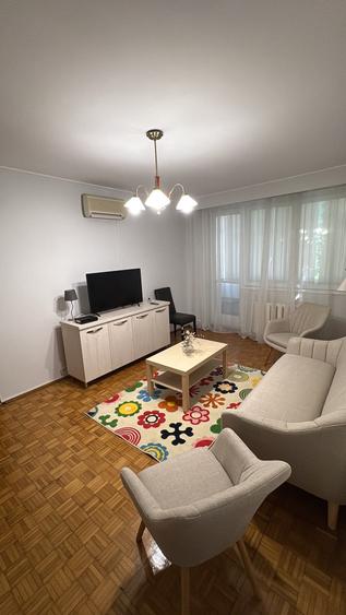 Apartament cu 2 camere semidecomandat în Calea Galați