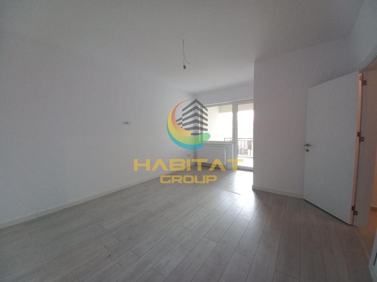 Apartament cu 3 camere decomandat în Apărătorii Patriei — fotografia 2