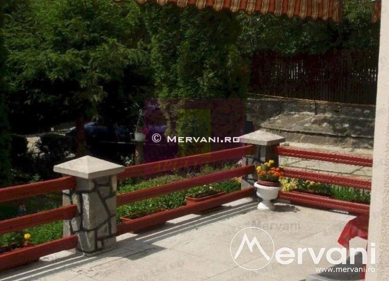 Casă cu 2 camere cu Teren 545 Mp în Central