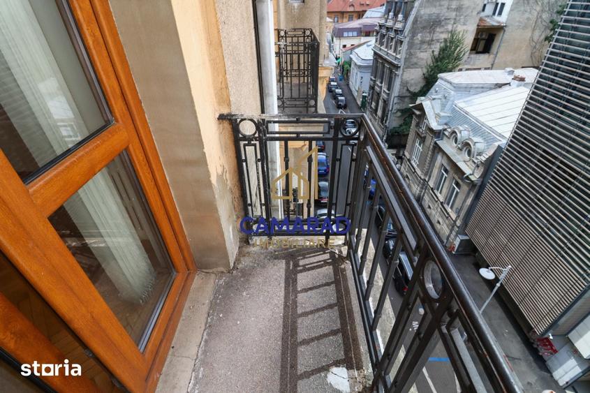 Apartament cu 3 camere în Victoriei