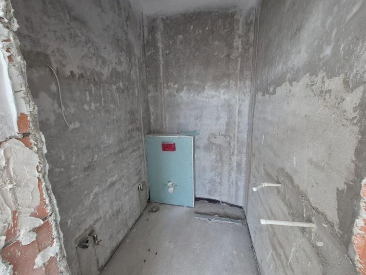 Casă individuală cu 11 camere cu Canalizare în Mogoșoaia