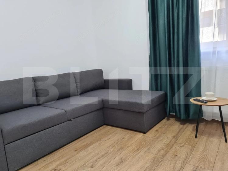 Garsonieră decomandată în Central