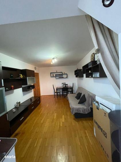 Apartament cu 3 camere decomandat în George Enescu