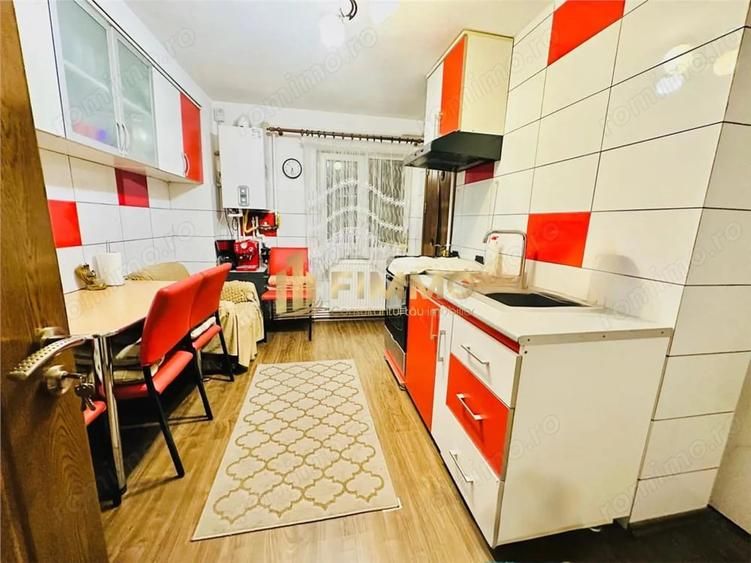 Apartament cu 4 camere decomandat în Obcini