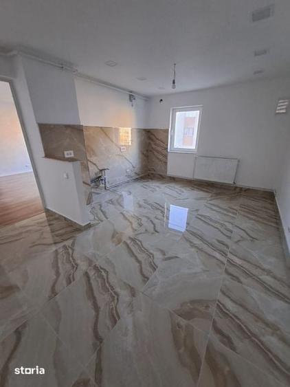 Apartament cu 3 camere în Progresul