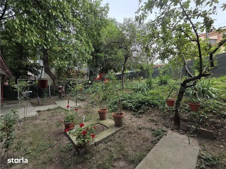Apartament cu 3 camere în Tudor Vladimirescu