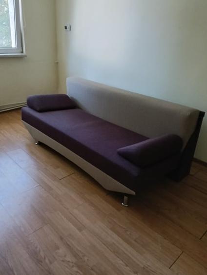 Apartament cu 2 camere semidecomandat, mobilat în Piața Unirii
