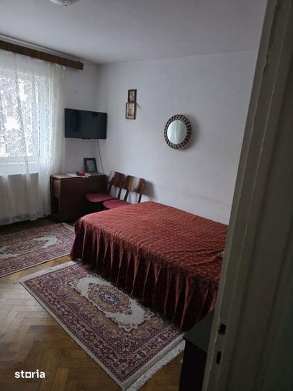 Apartament cu 2 camere, mobilat în Central